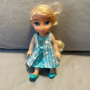 Disney Princess Elsa from Frozen Movie